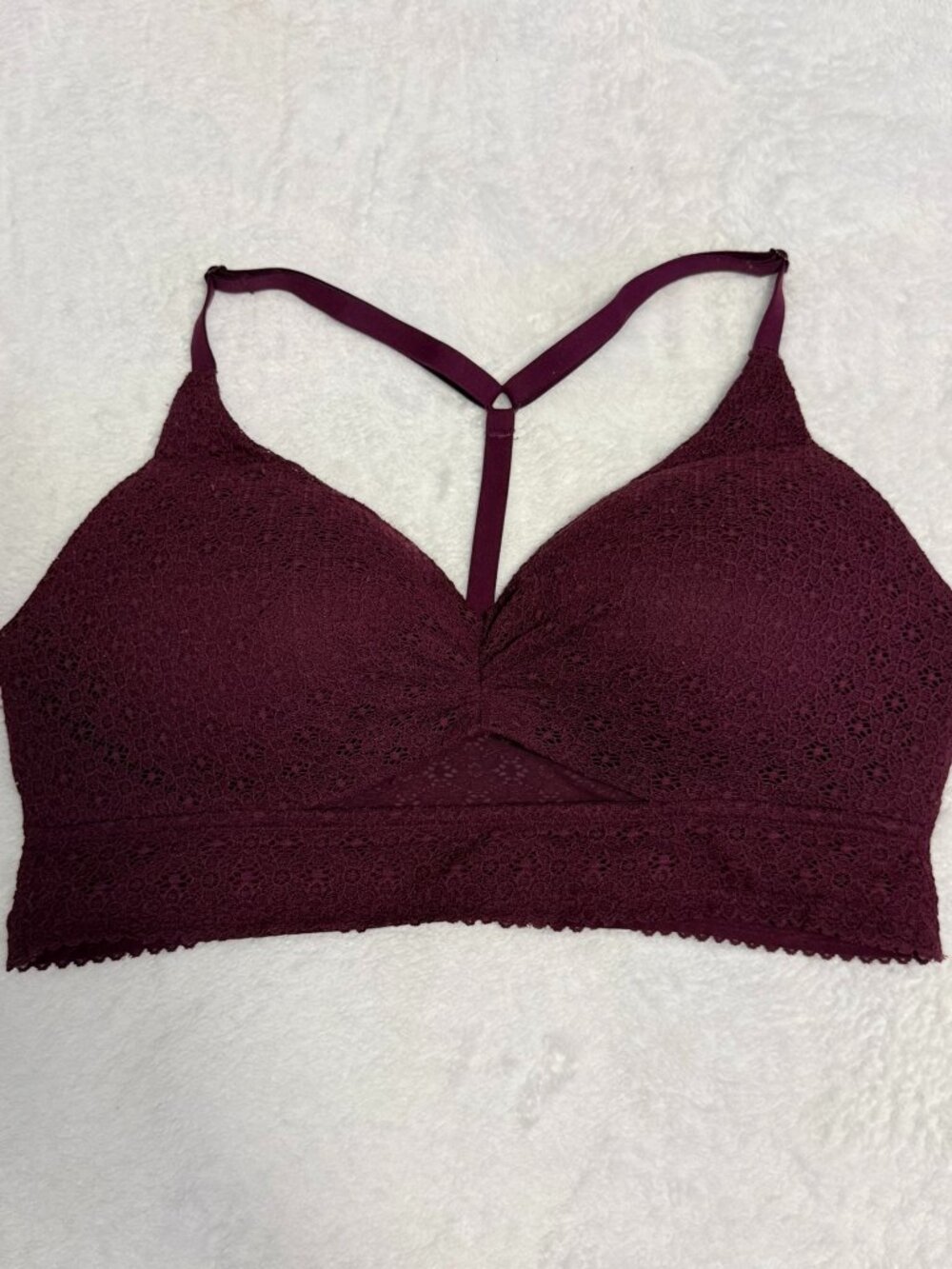 Victoria's Secret Body by Victoria Uplift No Wire Lace Bra 36C